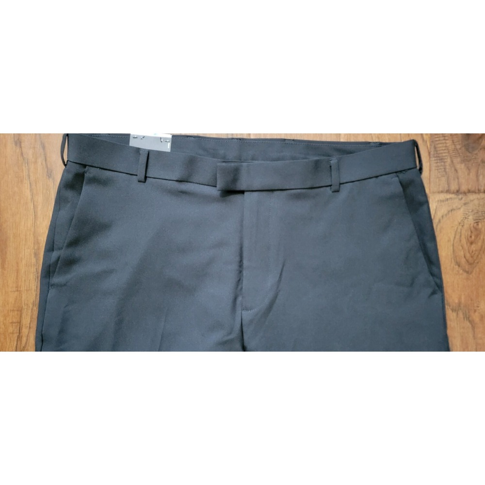 NWT Van‎ Heusen Men's Flex Slim Fit Black Dress Pants 38W X 30L - Picture 2 of 5